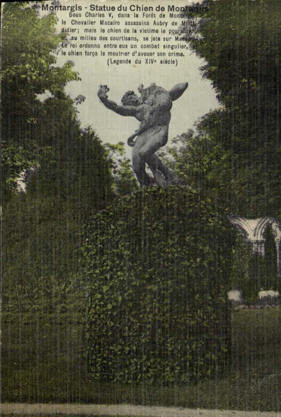 CPA Montargis Statue du Chien de Montargis
