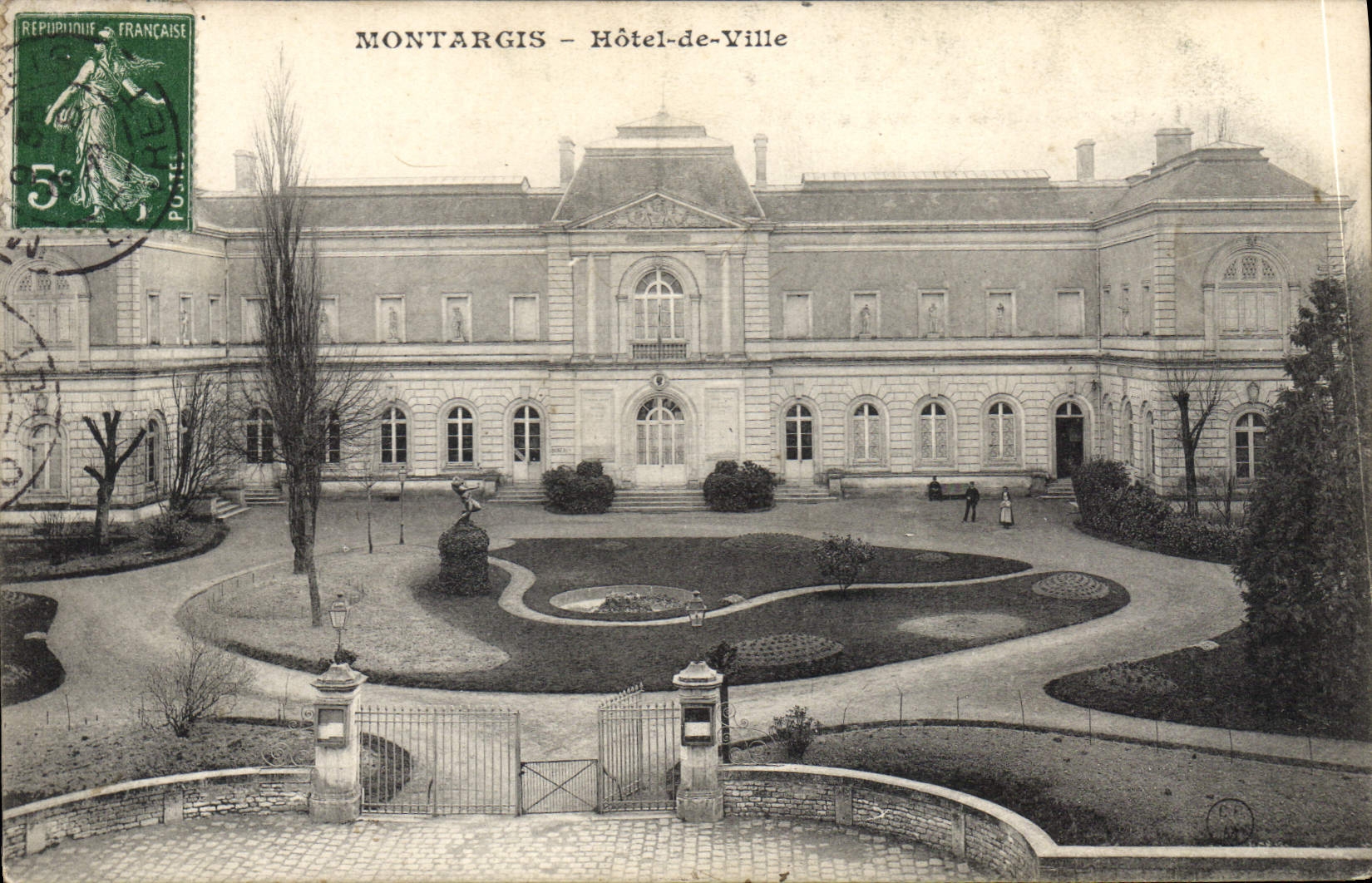 CPA Montargis Hotel de Ville