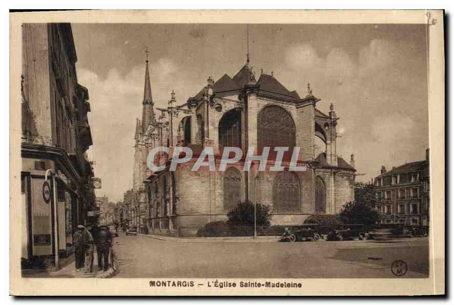 CPA Montargis L'Eglise Sainte Madeleine