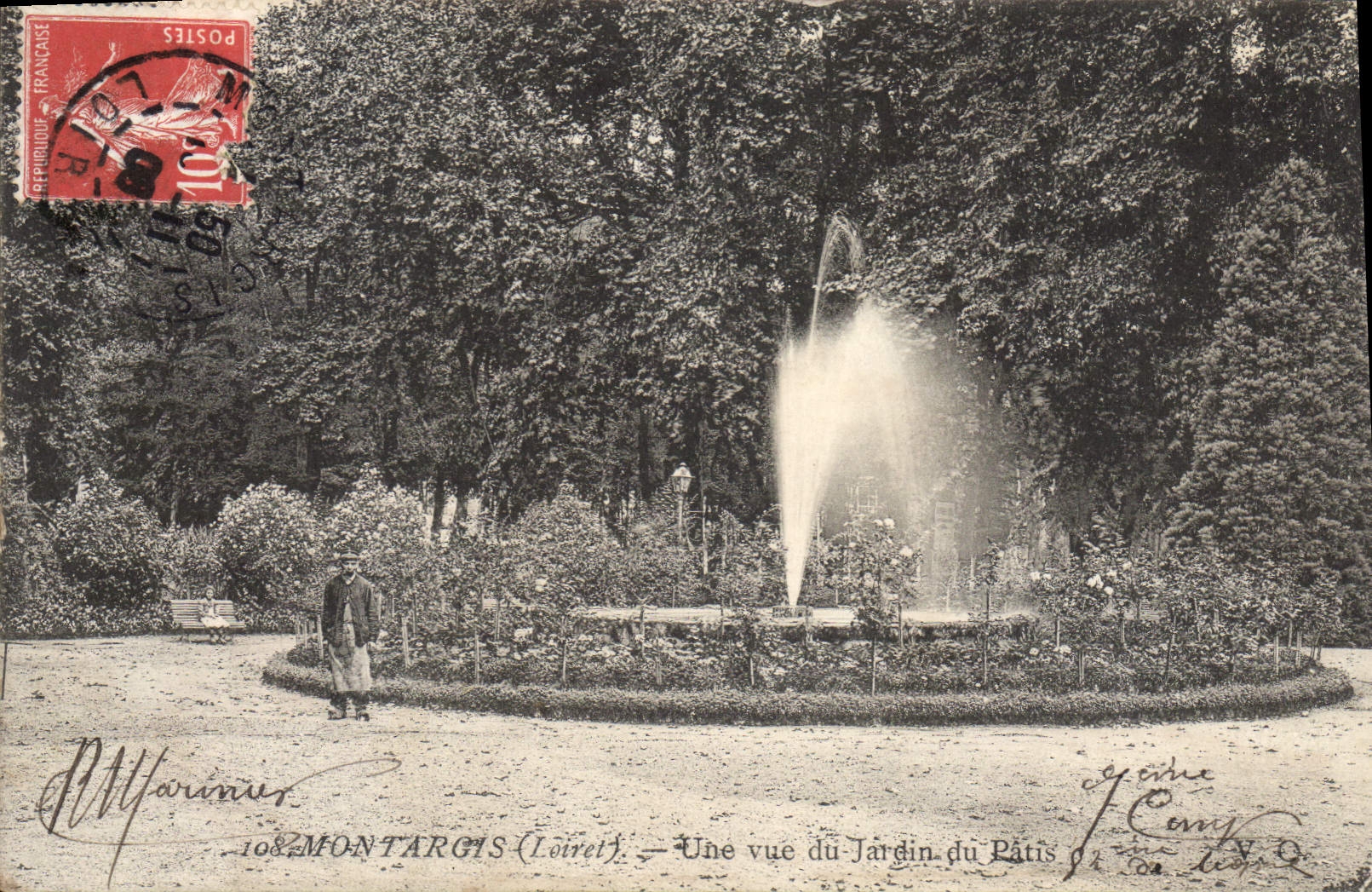 CPA Montargis (Loiret) Une vue du Jardin du Patis