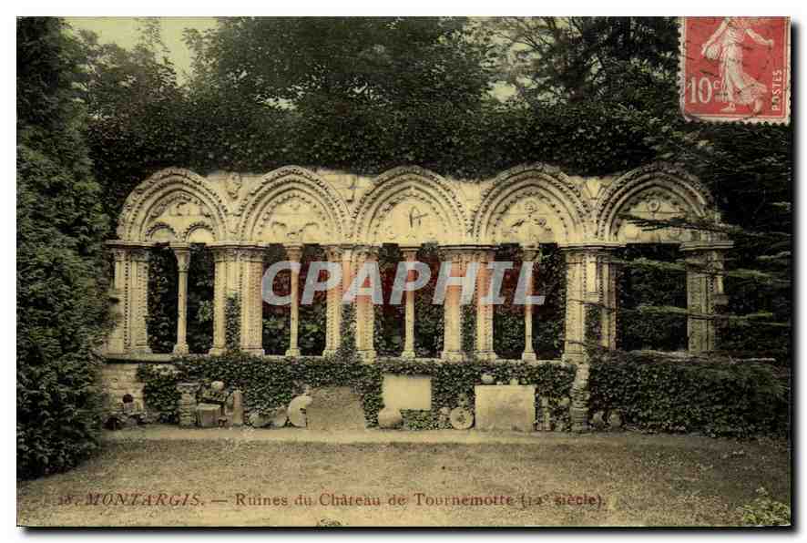 CPA Montargis Ruines du Chateau de Tournemotte