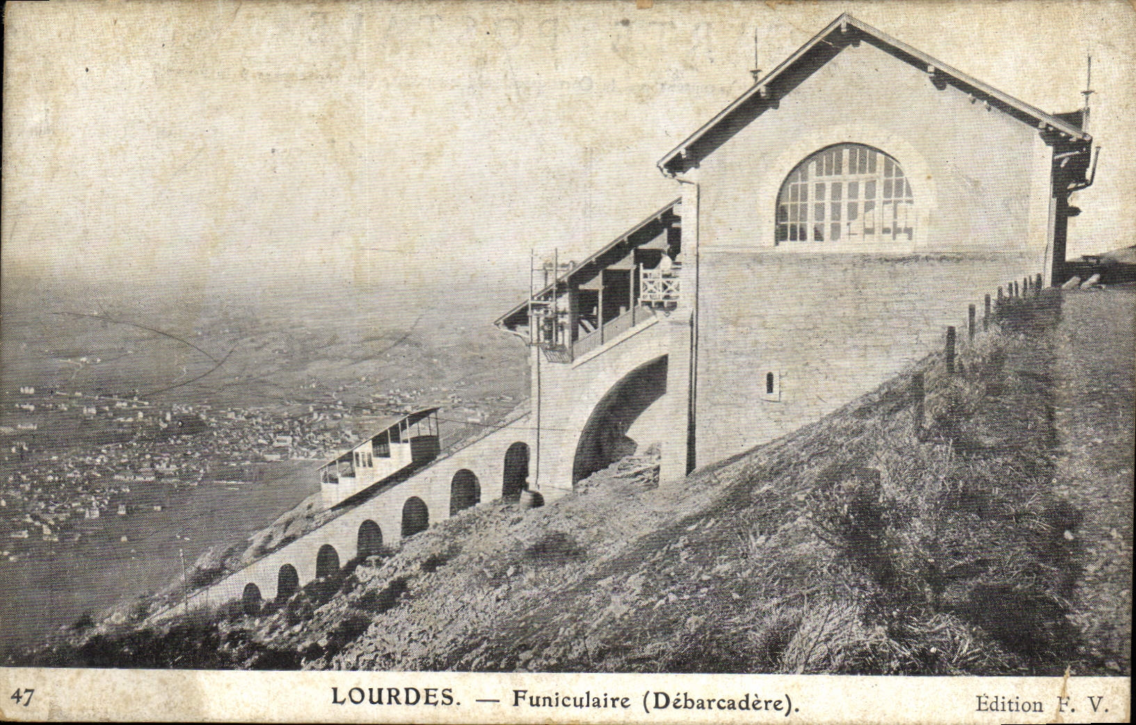 CPA Lourdes Funiculaire Debarcadere 