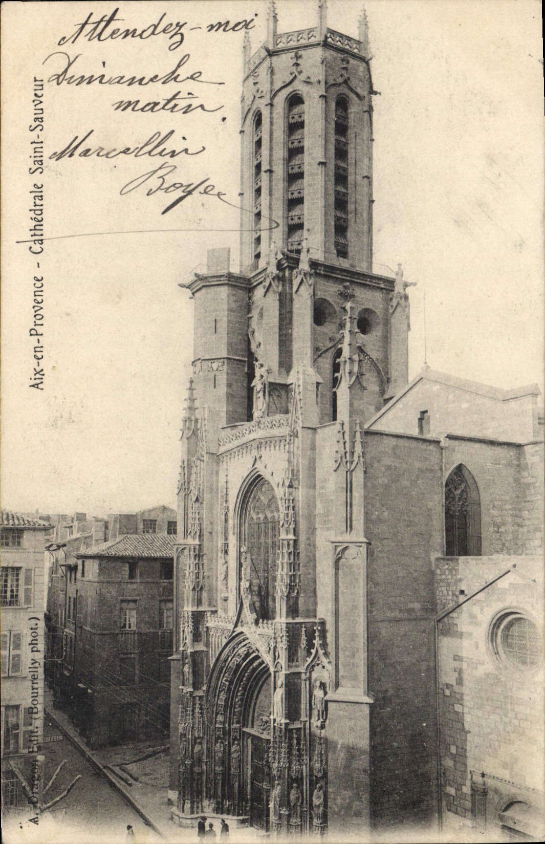 Cathédrale d'Aix-en-Provence — vue de la tour — éditeur A. Grasset & Cie, phot. Bourrelly