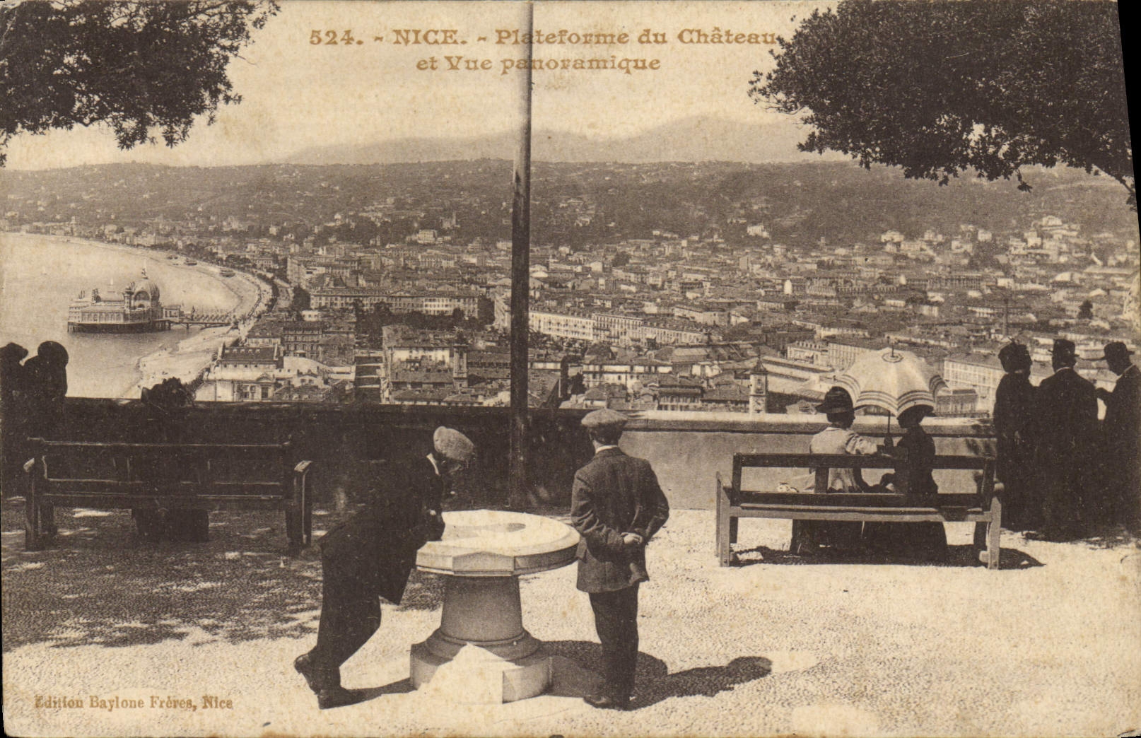 CPA Nice Plateforme du chateau et vue panoramique 