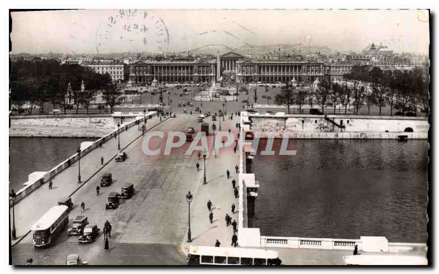 CPA Paris vue panoramaque le port et la place de la Concorde 