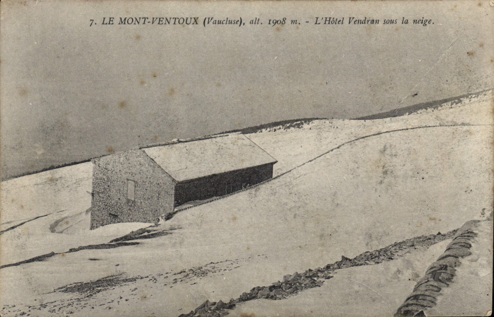 CPA Le Mont Ventoux Vaucluse l'hotel vendrau sous la neige 