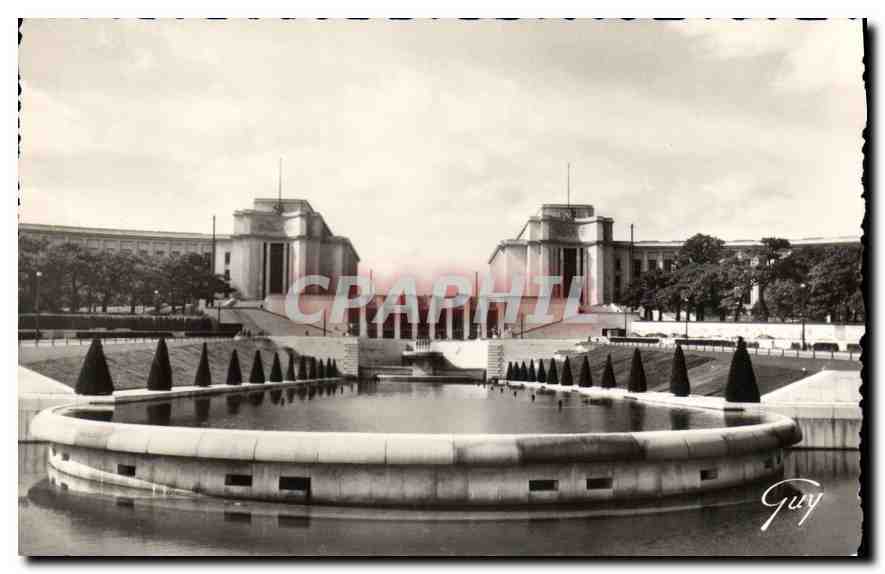 CPA Paris et ses Merveilles le palais de Chaillot Azema Boileau et Cariu architectes vu des jardins 