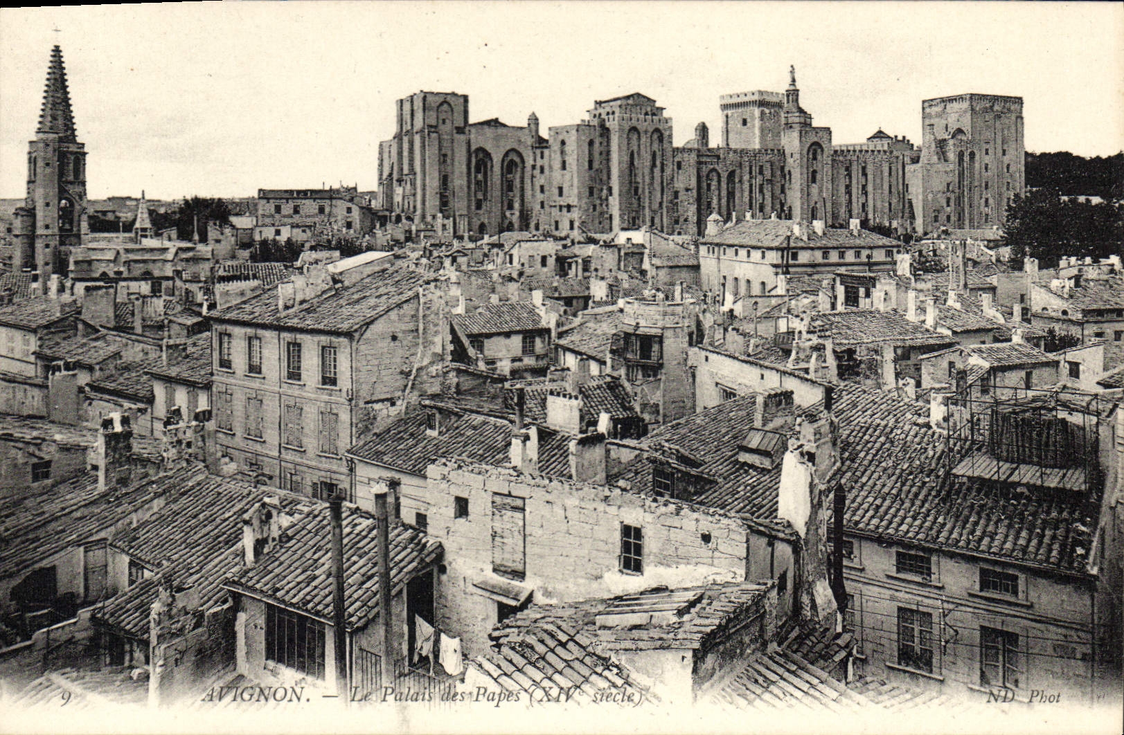 CPA Avignon le palais des Papes XIV siecle 