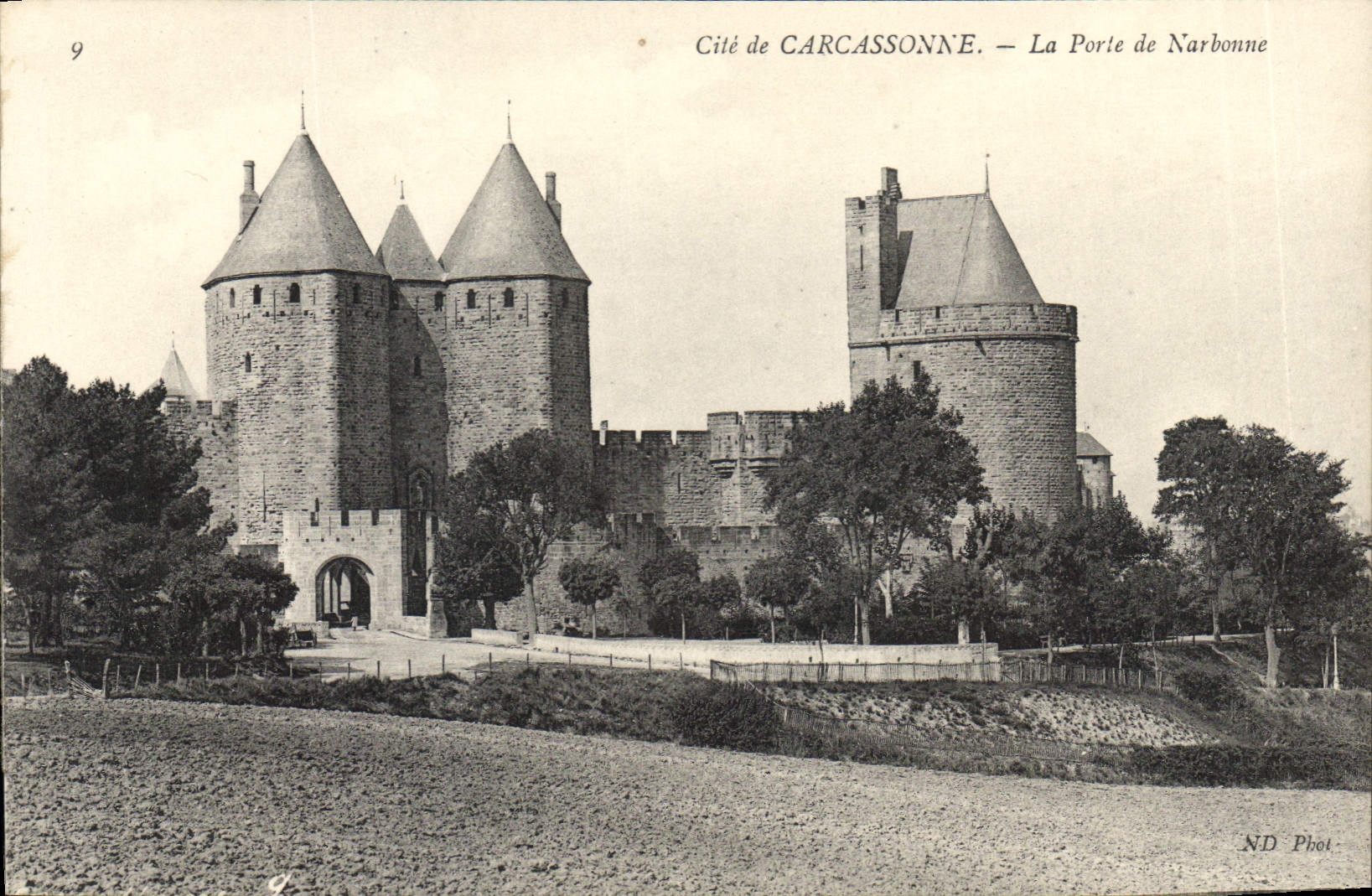 CPA Cite de Carcassonne la porte de Narbonne 