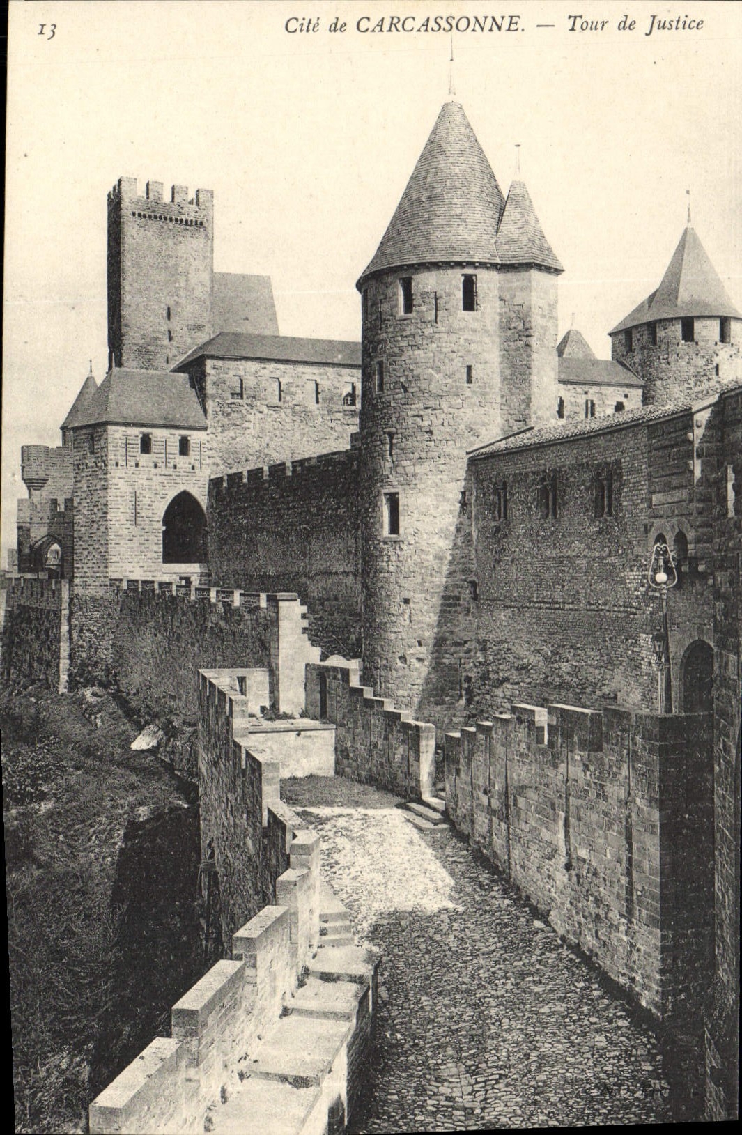 CPA Cite de Carcassonne tour de justice 