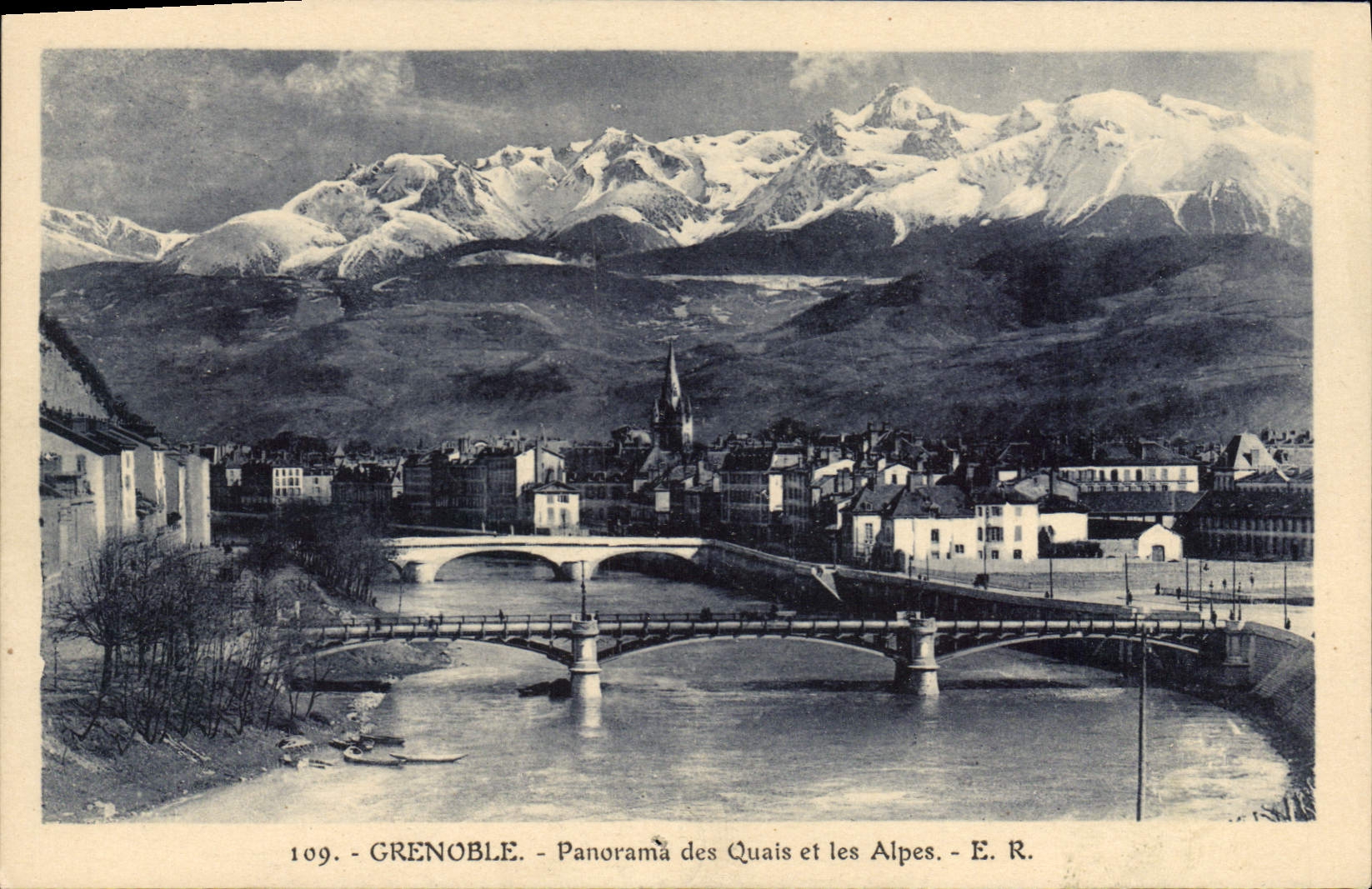 Grenoble - Panorama des Quais et les Alpes - E. R. n°109