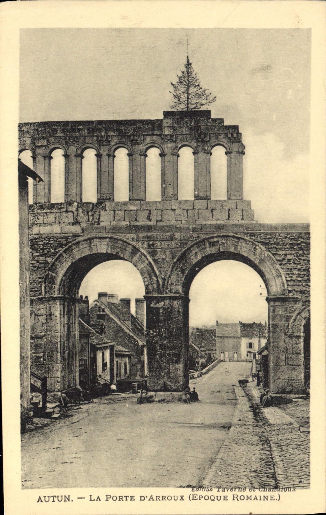 CPA Autun la porte d'Arroux Epoque Romaine 