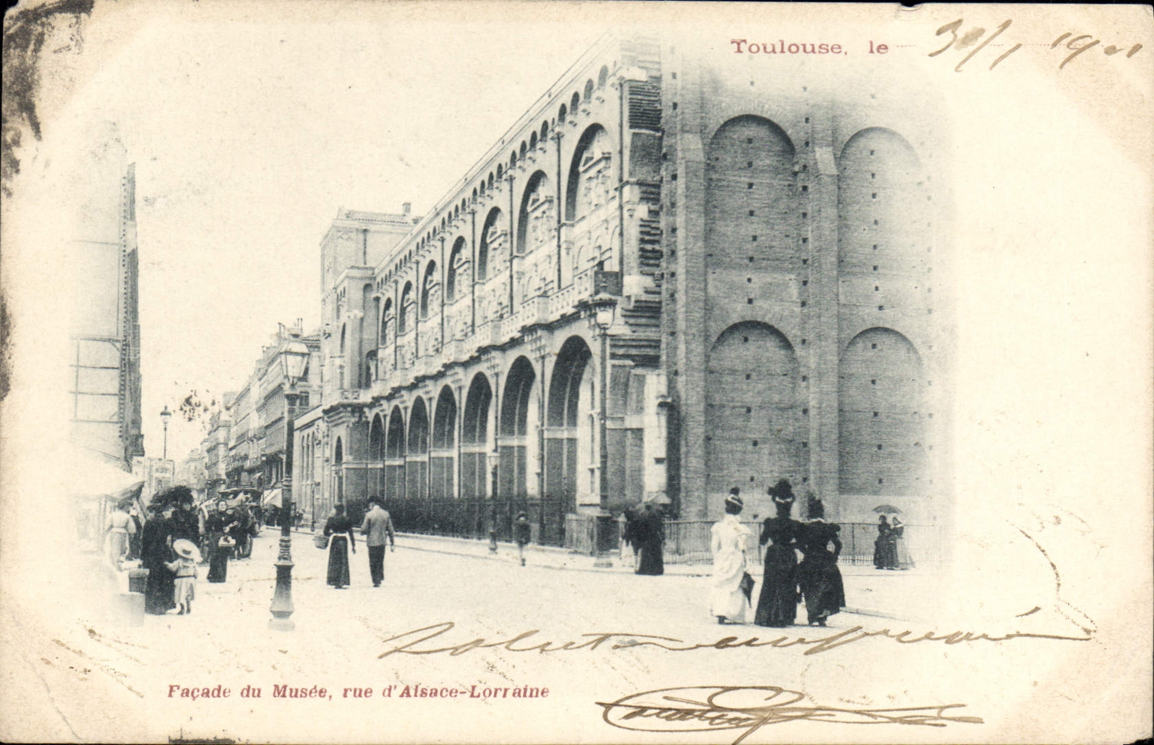 CPA Toulouse facade du Musee rue d'Alsace Lorraine 