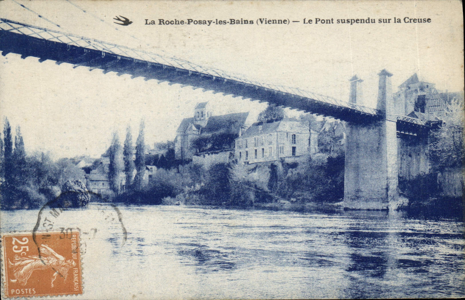 La Roche-Posay-les-Bains (Vienne) — El Puente colgante sobre la Creuse