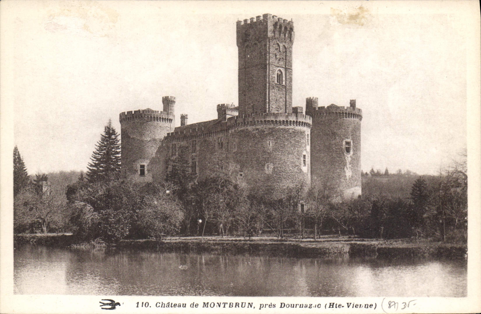 CPA Chateau de Montbrun Hte Vienne 