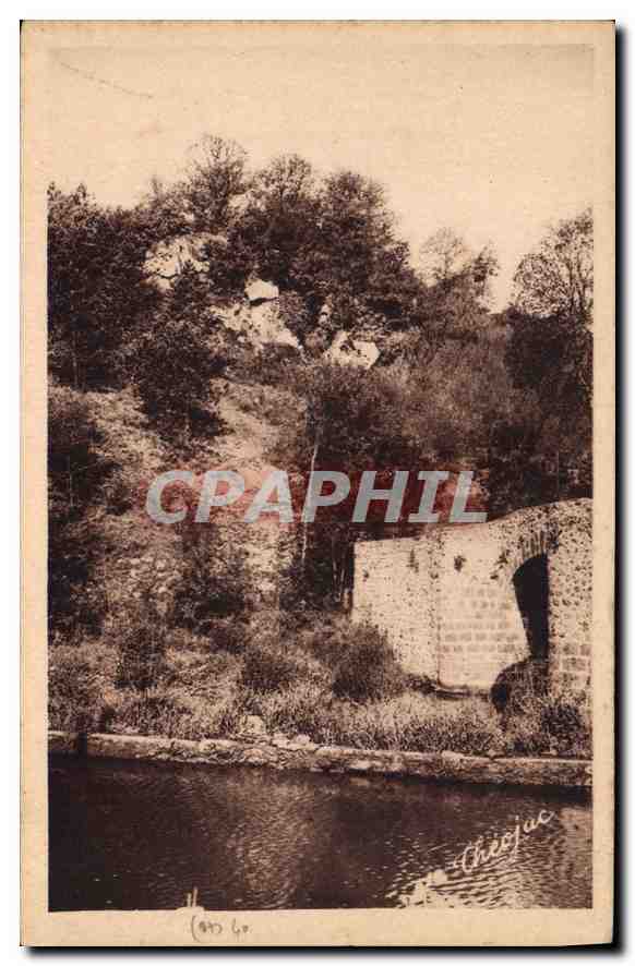 CPA Rochechouart Hte Vienne Roc du Boeuf et Pont sur la Graine 