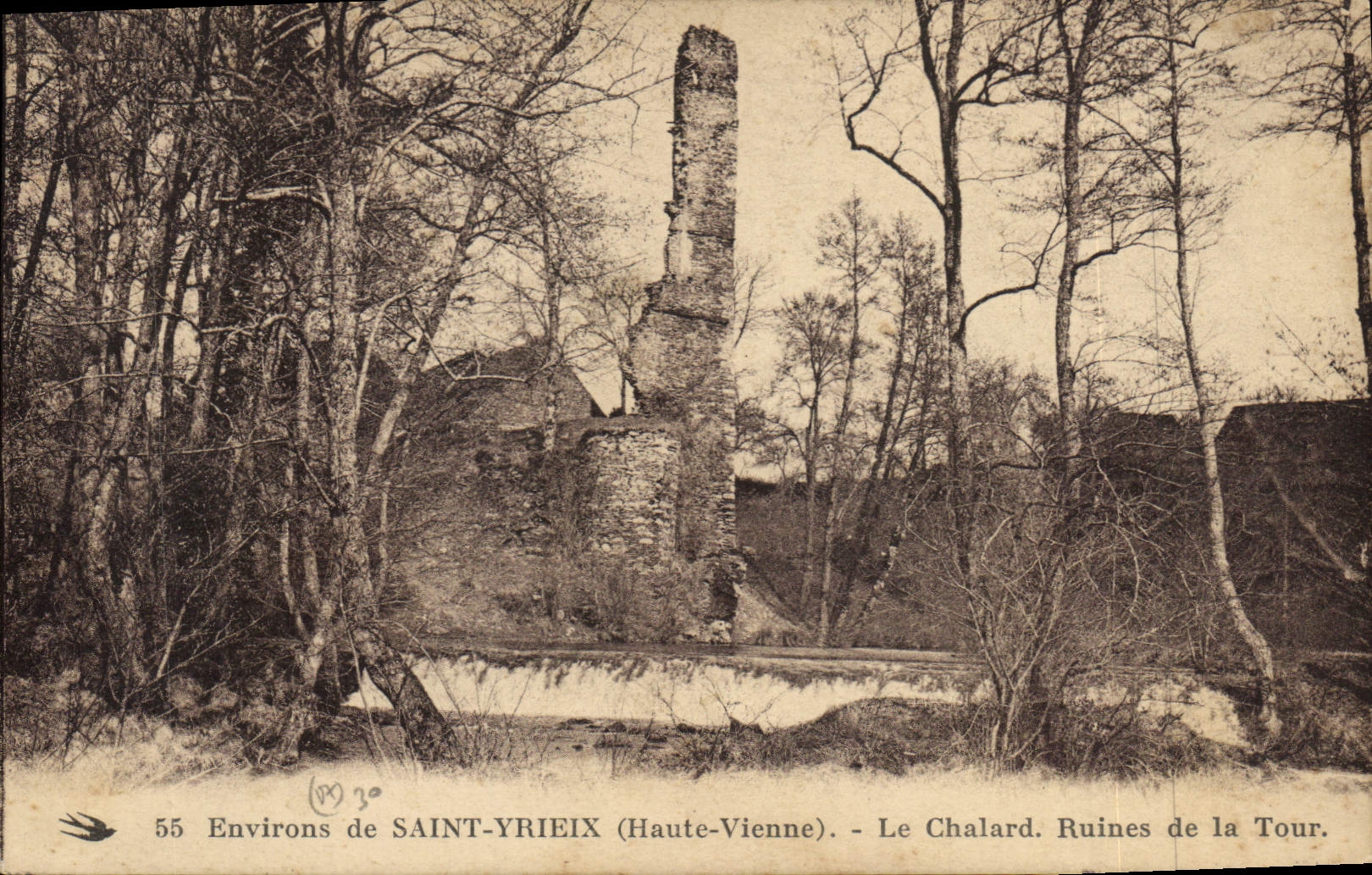 CPA Environs de St Yrieix Hte Vienne Le Chalard Ruines de la Tour 