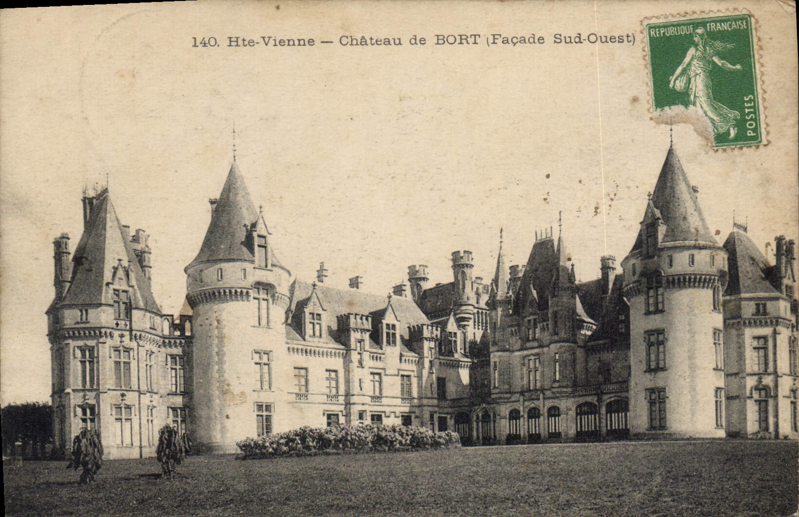 CPA Hte Vienne Chateau de Bort Facade Sud Ouest 