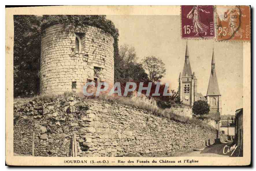 CPA Dourdan S et O Rue des Fosses du Chateau et l'Eglise 