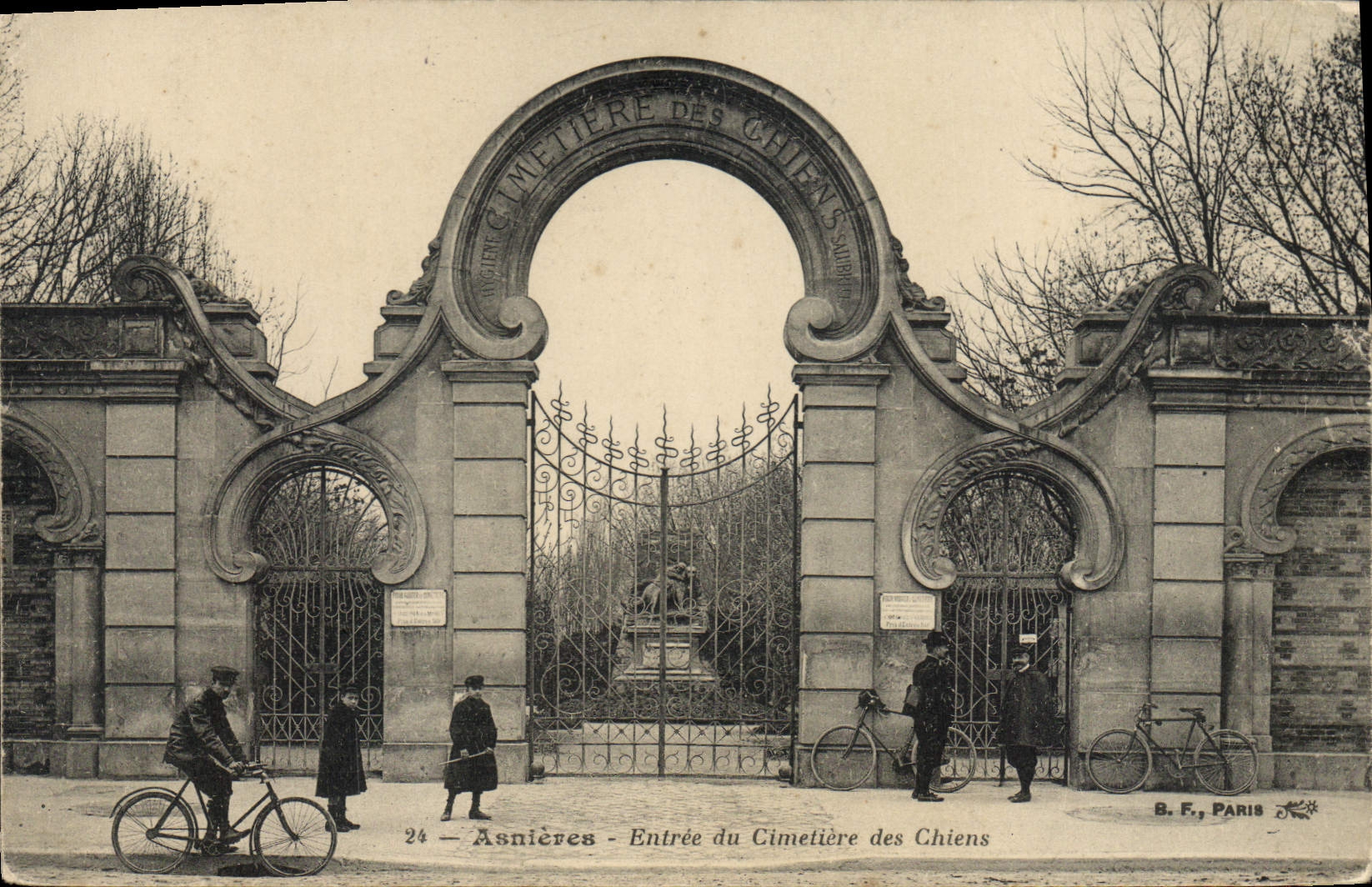 CPA Asnieres Entree du Cimetiere des Chiens 