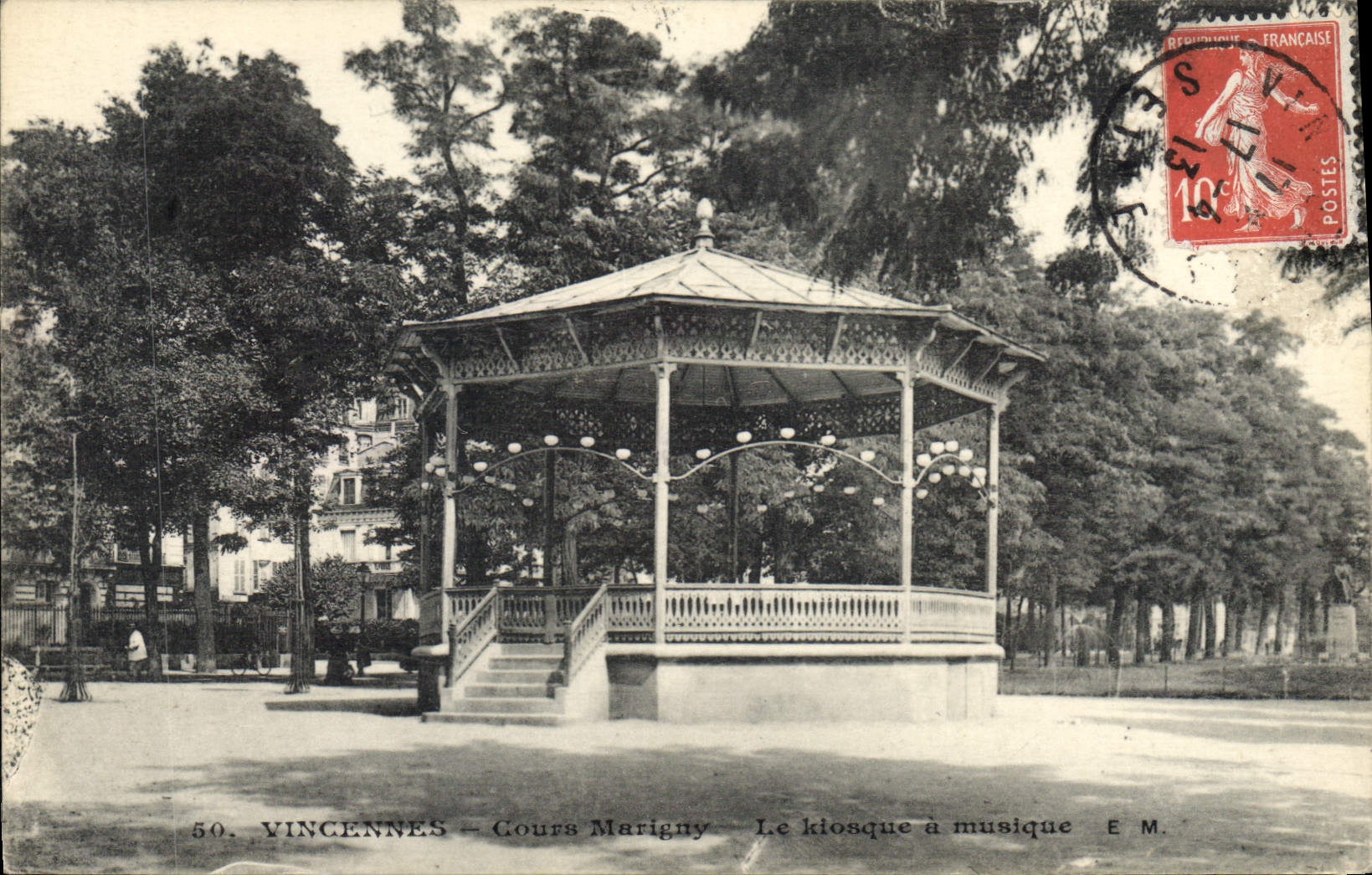 CPA Vincennes Cours Marigny Le Kiosque a musique 