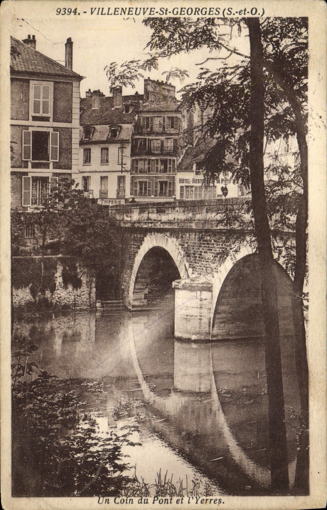 CPA Villeneuve Saint Georges S et O Un Coin du Pont et l'Yerres 