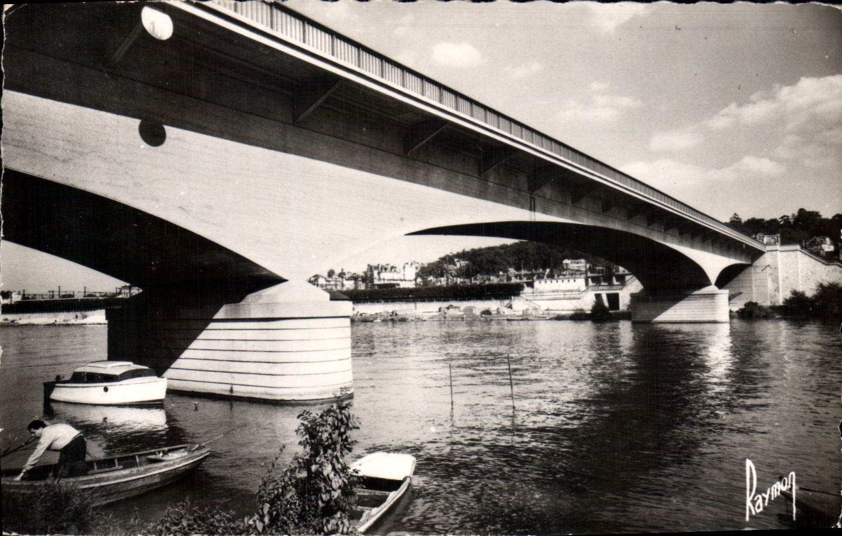 Pont de Villeneuve-le-Roi — Vue du pont sur la Seine — Éditions d'Art Raymon