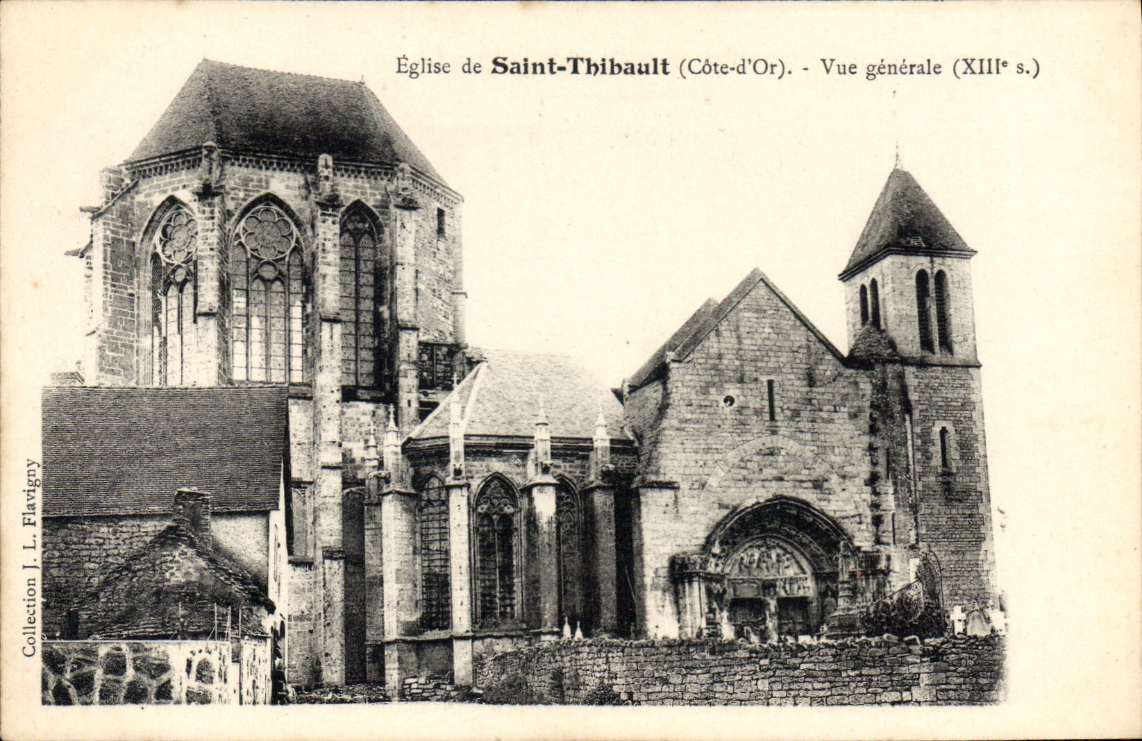 CPA Eglise de St Thibault Cote d'Or Vue generale 
