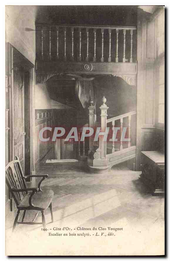 CPA Cote d'Or Chateau du Clos Vougeot Escalier en bois sculpte 