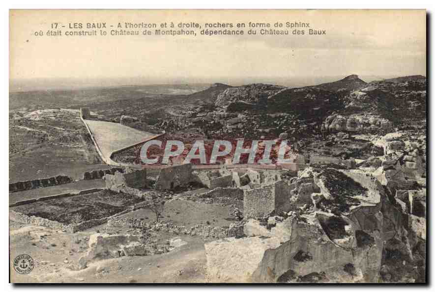 Les Baux — Rochers en forme de Sphinx à l'horizon, dépendance du Château des Baux — Éditeur non identifié, n° 17