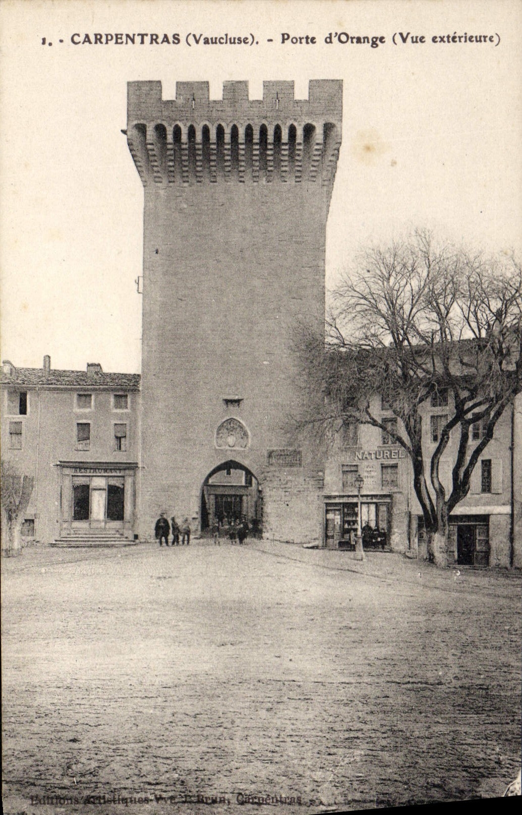 CPA Carpentras Vaucluse Porte d'Orange Vue exterieure 