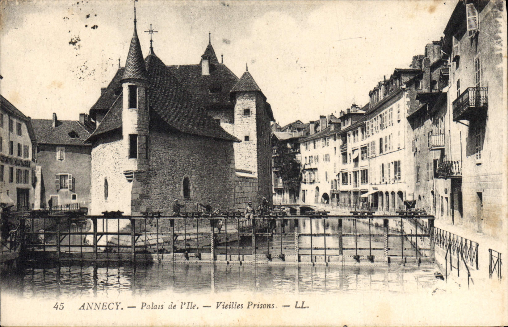 Annecy — Palais de l'Île — Vieilles Prisons — LL. — n°45