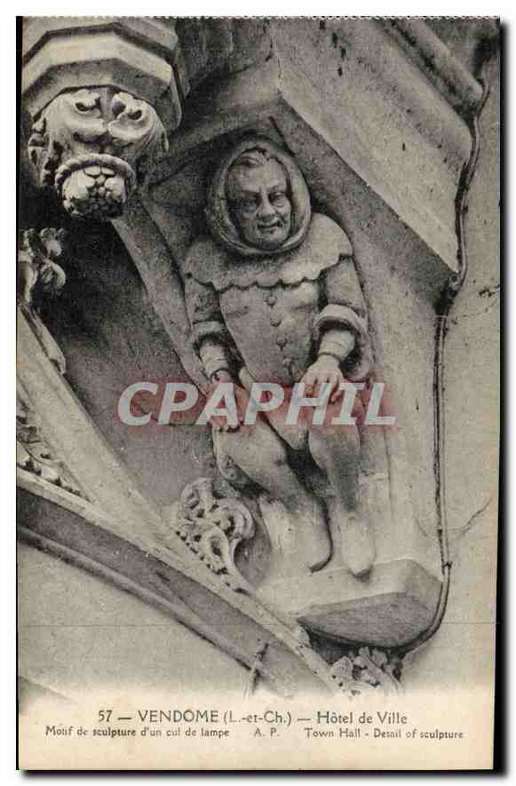 CPA Vendome L et Ch hotel de Ville Motif de Sculpture d'un cut de lampe 