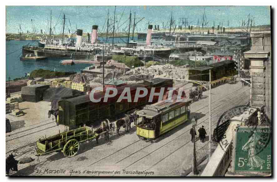 CPA Marseille Quais d'Embarquement des Transatlantiques 
