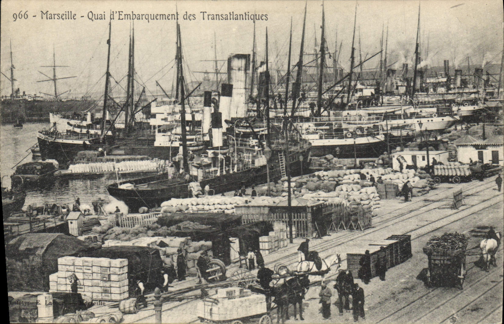 Marseille - Quai d'Embarquement des Transatlantiques — Photo-Type E. Lachaud, Marseille, n° 966