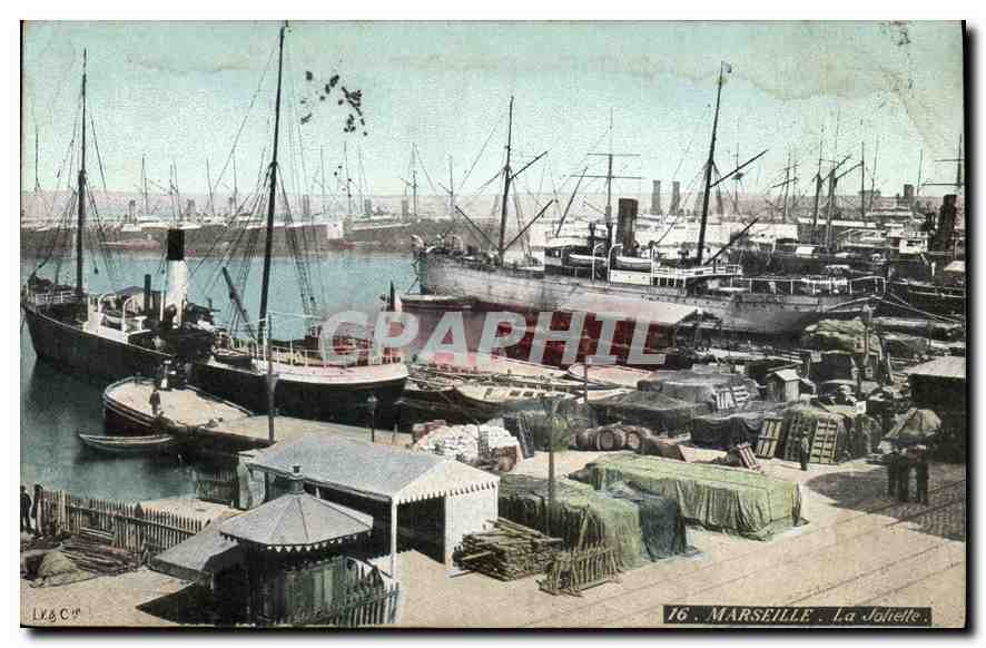 Marseille - La Joliette — vue du port avec navires et quais — L.Y.B.C. n°16