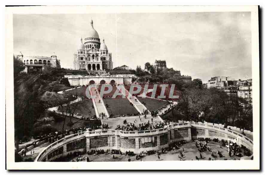 CPA Paris en Flanant La Basilique du Sacre Coeur et l'escalier Monumental 