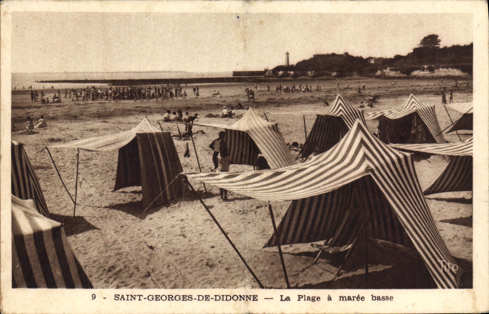 Saint-Georges-de-Didonne — La Plage à marée basse — Tifo