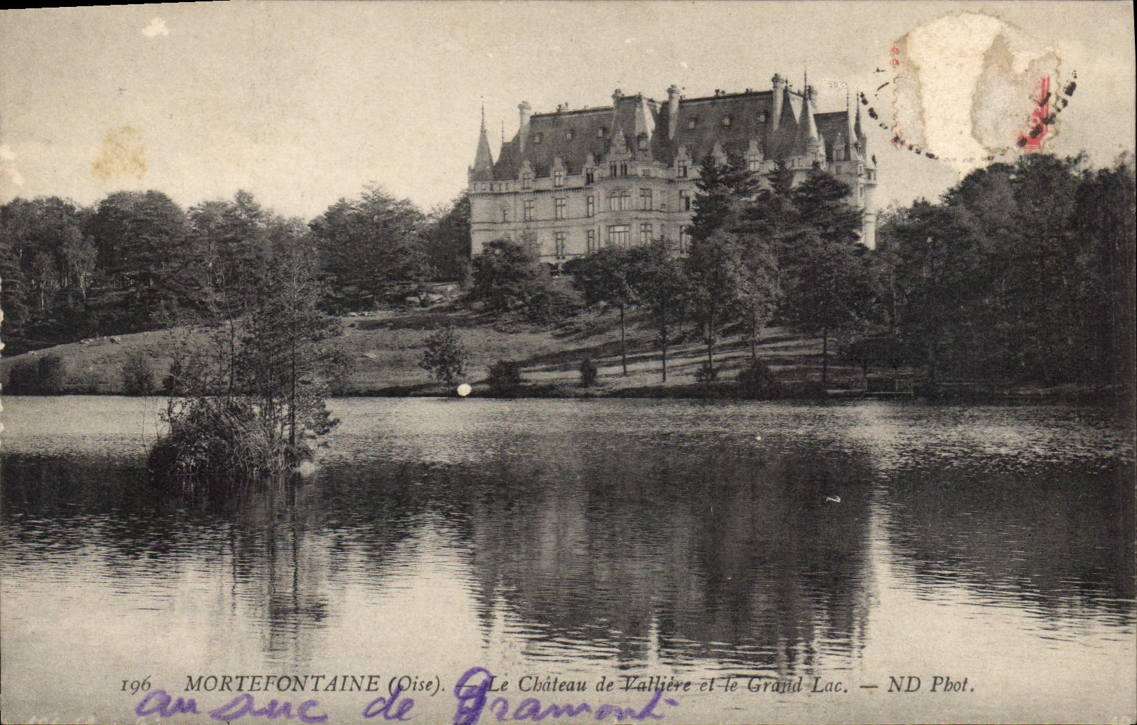 CPA Mortefontaine Oise le chateau de Valliere et le grand lac 
