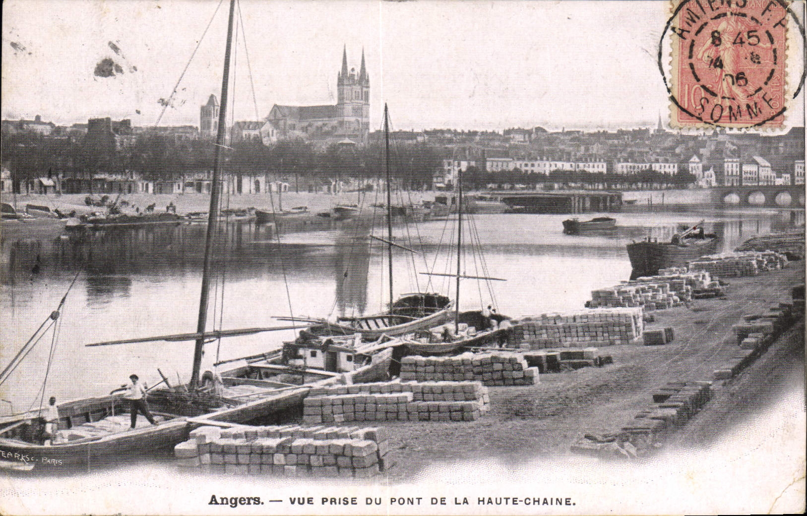 CPA Angers Vue prise du pont de la Haute Chaine 