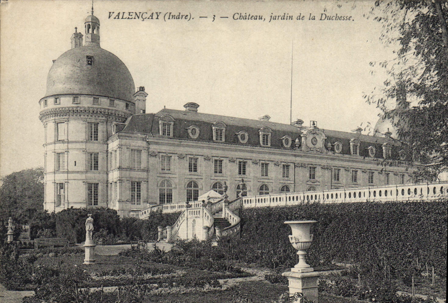 CPA Valencay Indre Chateau jardin de la Duchesse 