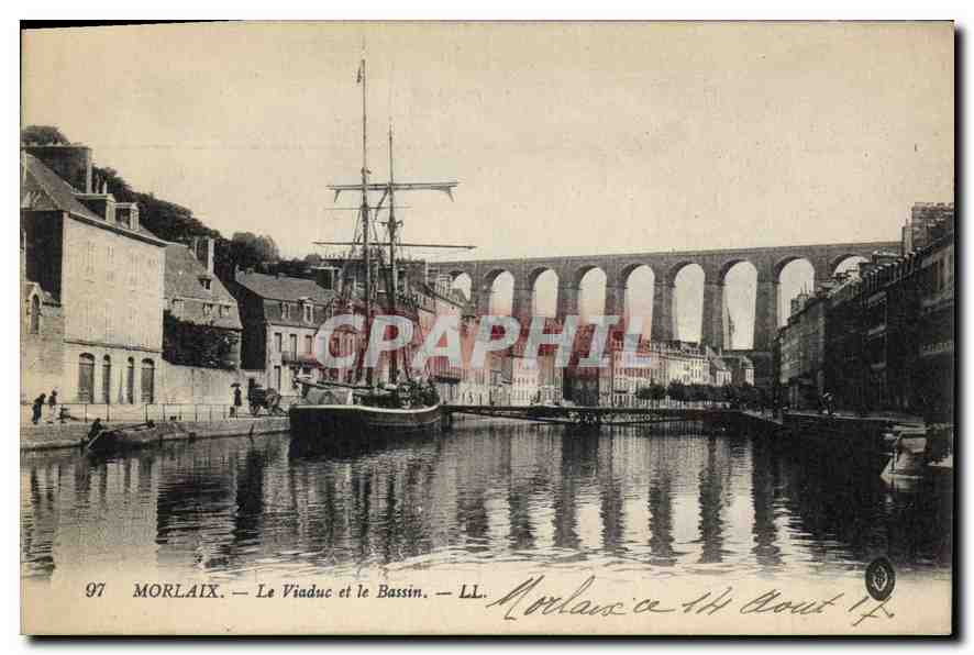 CPA Morlaix Le Viaduc et le Bassin Bateau