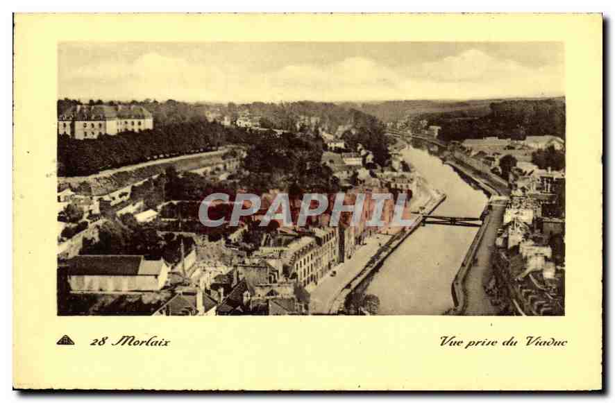 CPA Morlaix Vue prise du Viaduc 