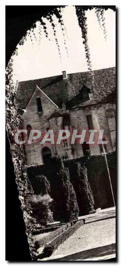 CPA Asnieres sur Oise S et O Batiments des Dortoirs Facade sur le Cloitre 