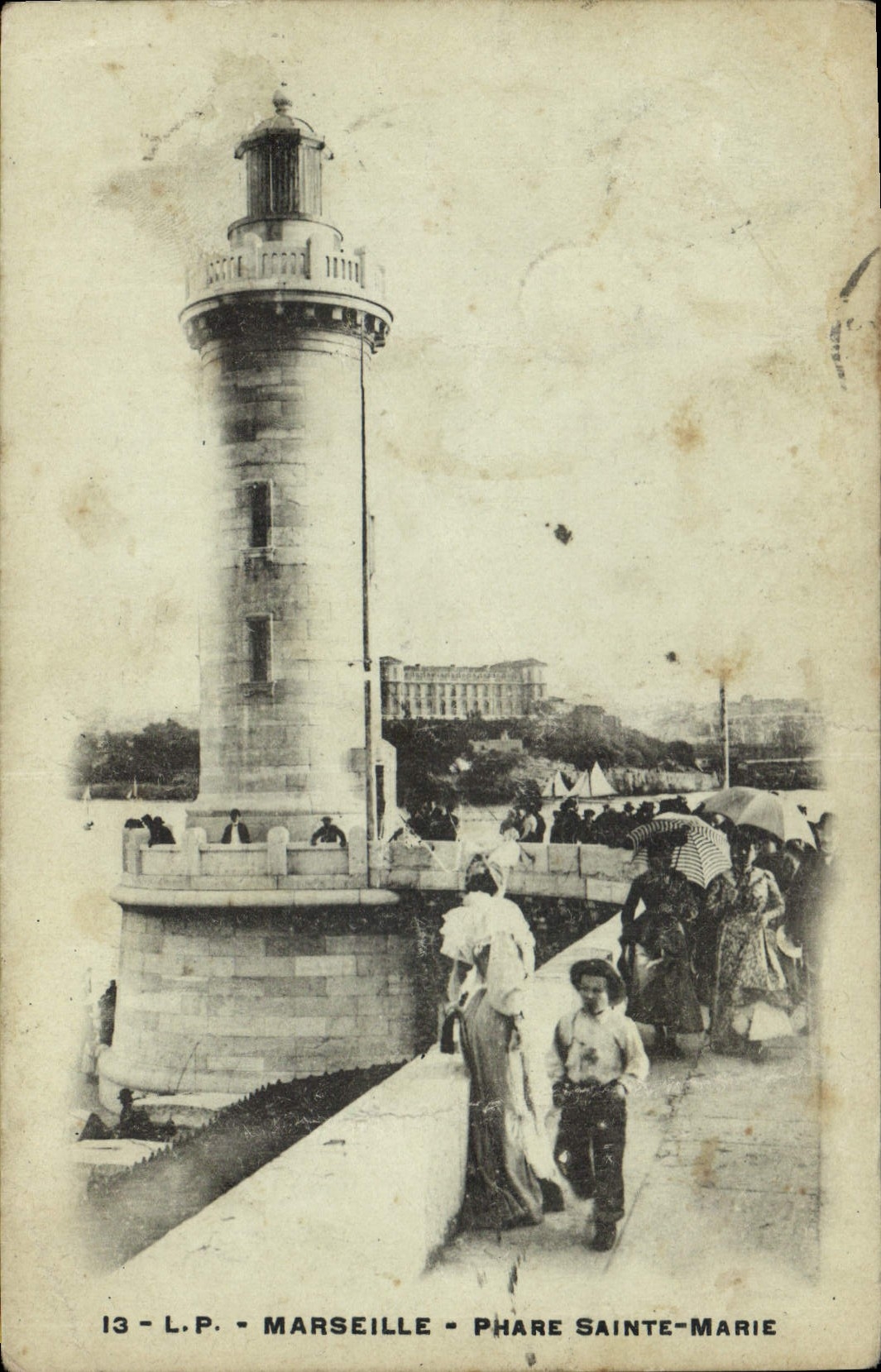 CPA Marseille Le Phare Ste Marie 