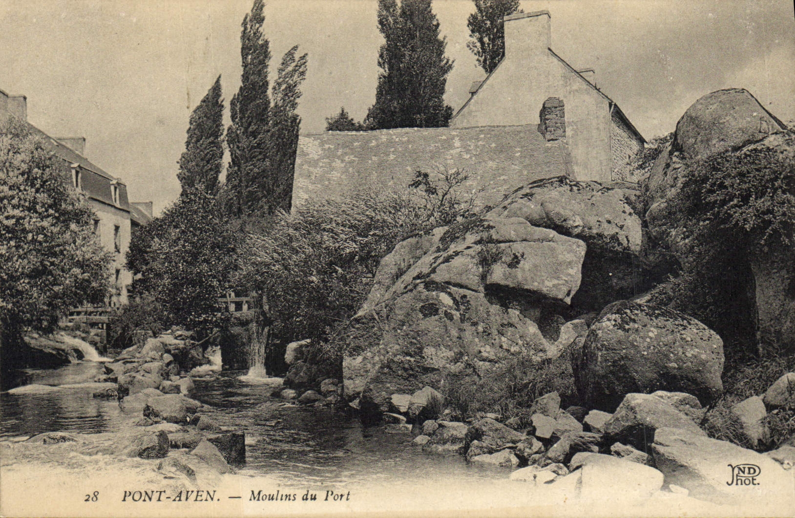 CPA Pont Aven Moulins du Port 