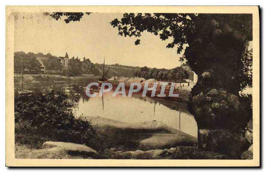 CPA Pont Aven Les Quais 