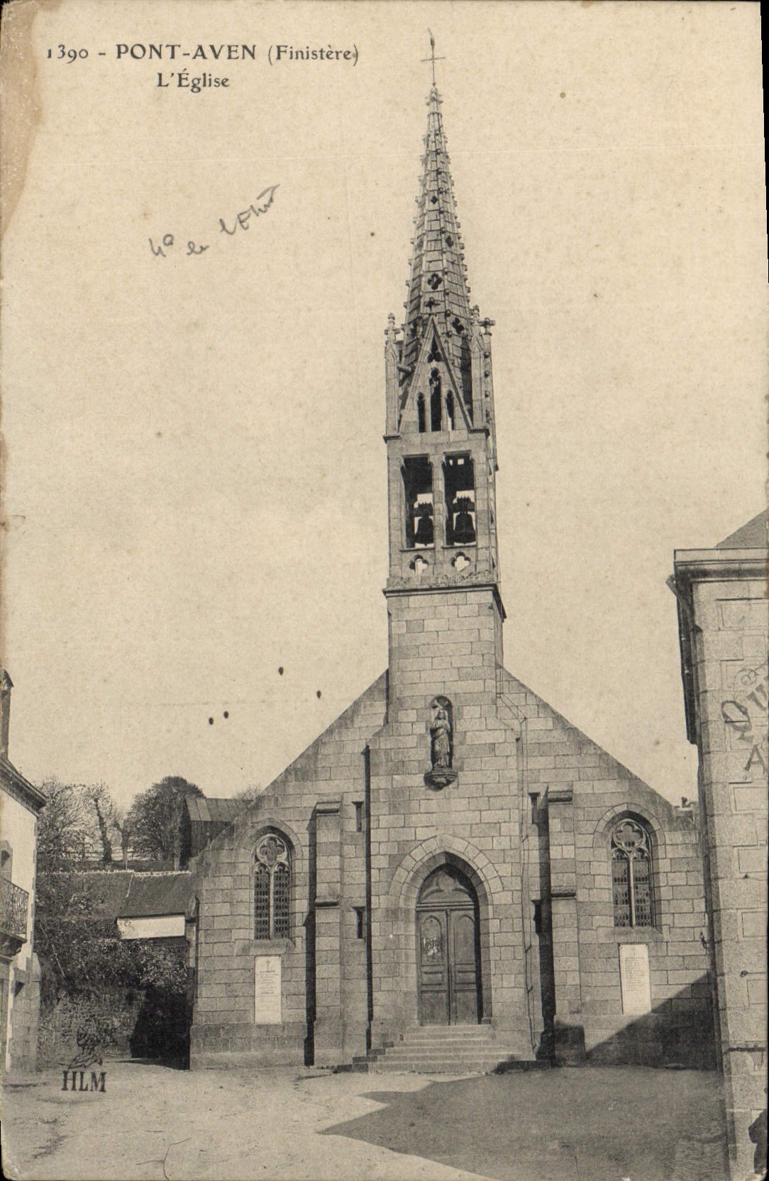 CPA Pont Aven Finistere l'Eglise 