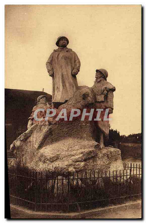 CPA Monument de Georges Clemenceau a Sainte Hermine Vendee 