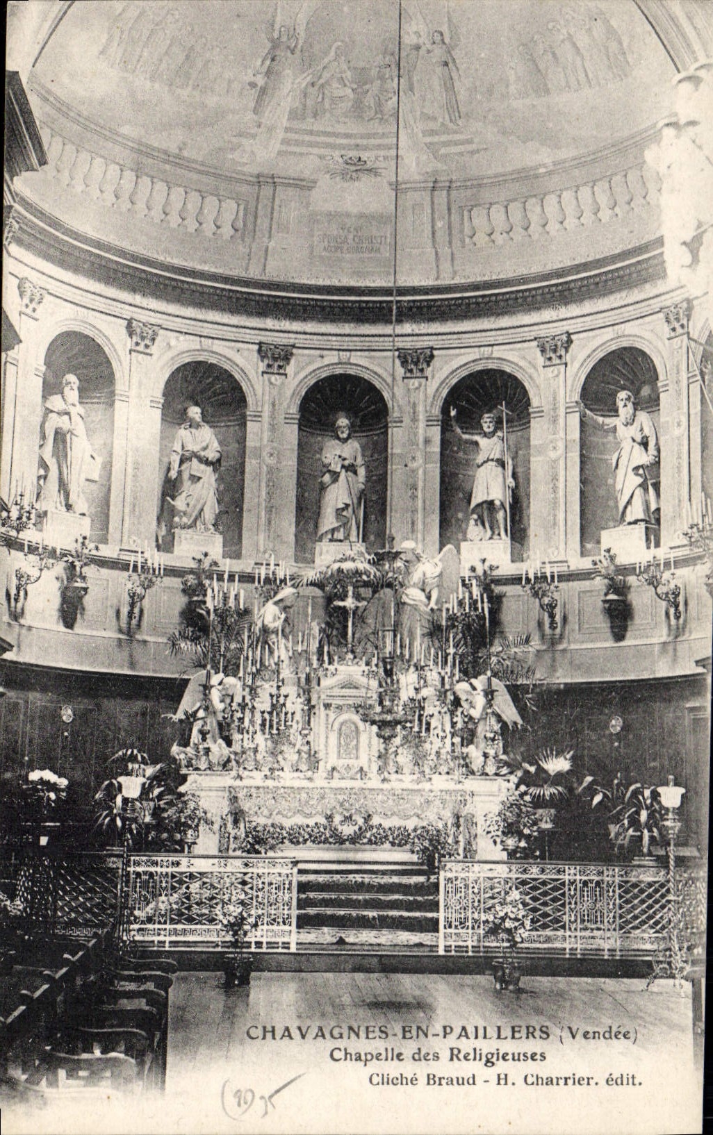 CPA Chavagnes en Paillers Vendee chapelle des Religieuses 